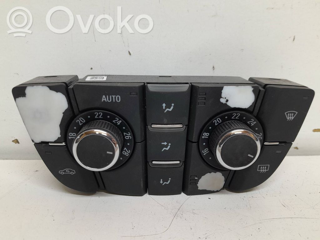 Opel Astra J Climate control unit 