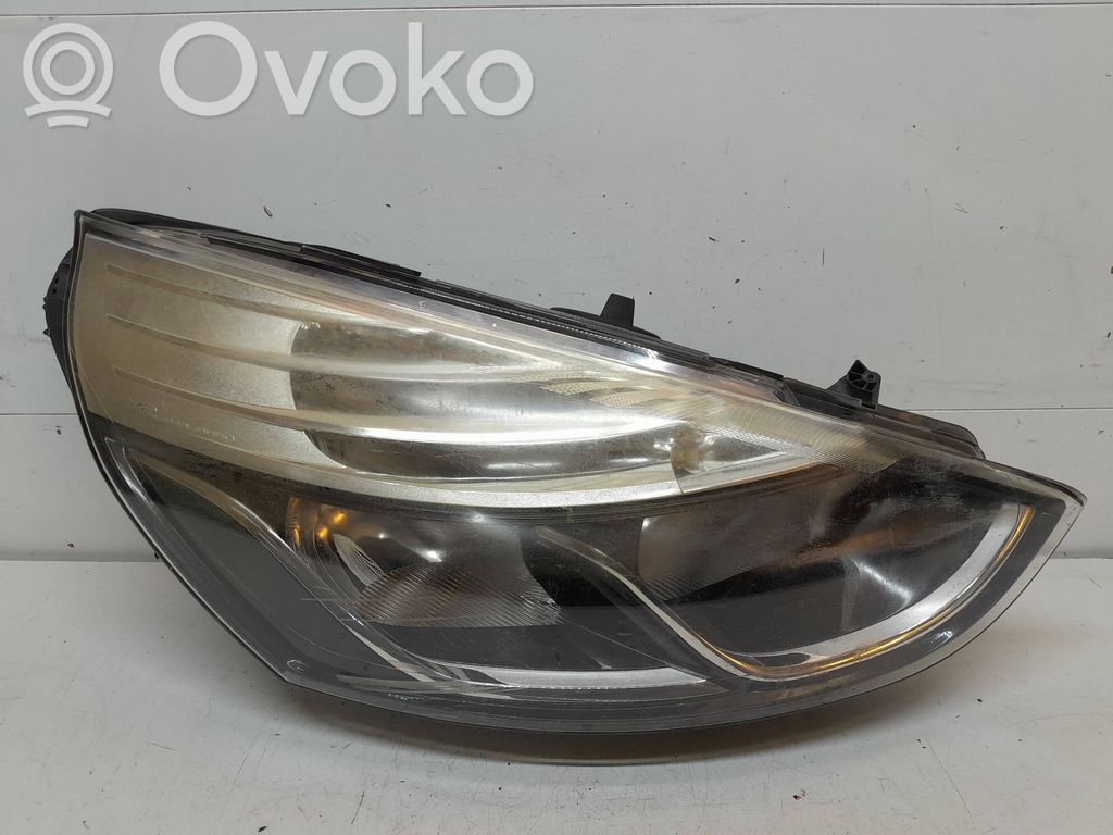 Renault Clio IV Scheinwerfer 