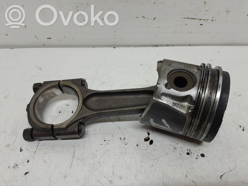 Volvo V50 Pistón con biela 