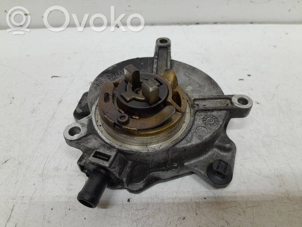 Audi A4 S4 B7 8E 8H Bomba de vacío 