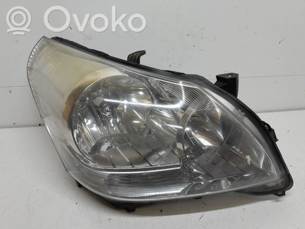 Toyota Verso Phare frontale 