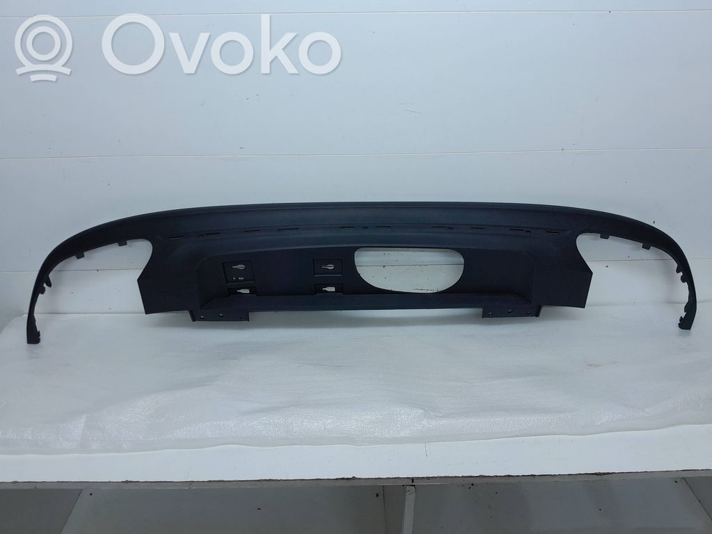 Volvo XC60 Takapuskurin alaosan lista 