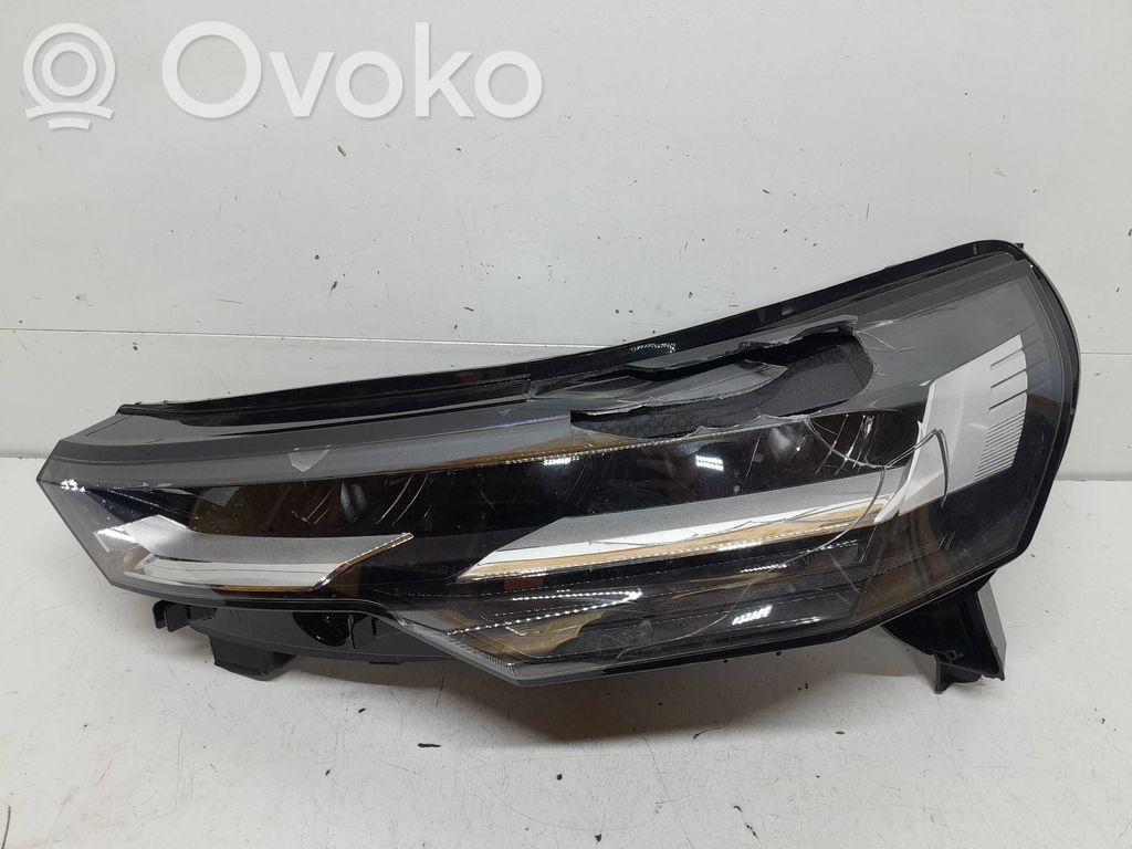 Renault Captur II Headlight/headlamp 