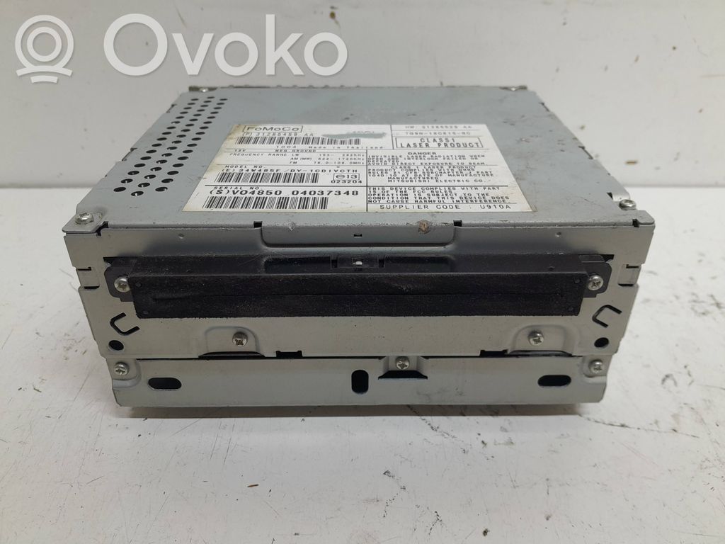 Volvo V70 Panel / Radioodtwarzacz CD/DVD/GPS 