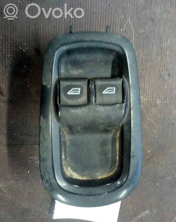 Interruptor del elevalunas eléctrico   BK2T14A132AC