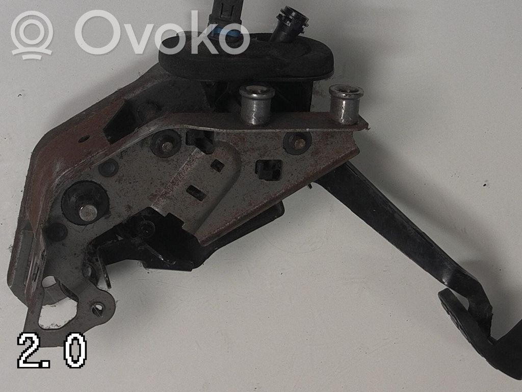 Sankabos pedalas   DF7141300E
