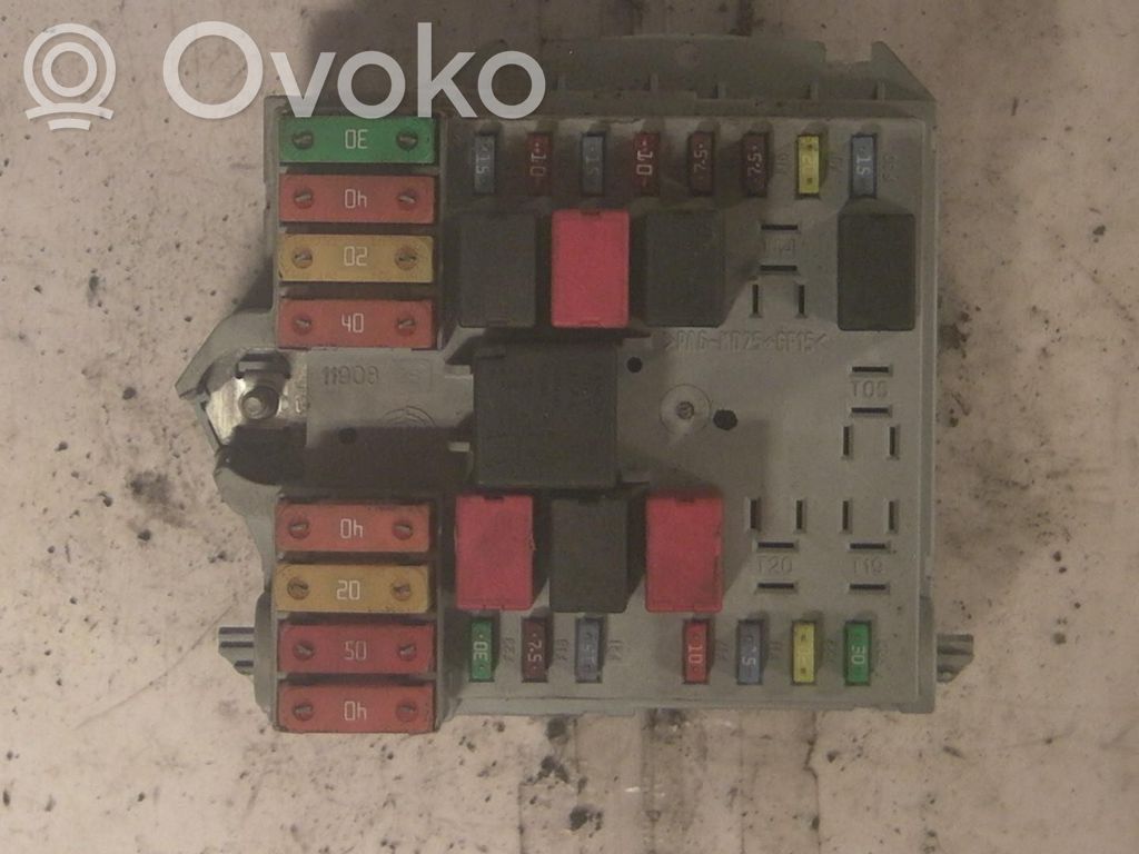 Módulo de fusible   1349946080