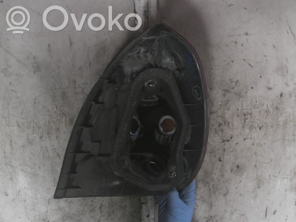 Toyota Corolla E110 Takavalon polttimo 