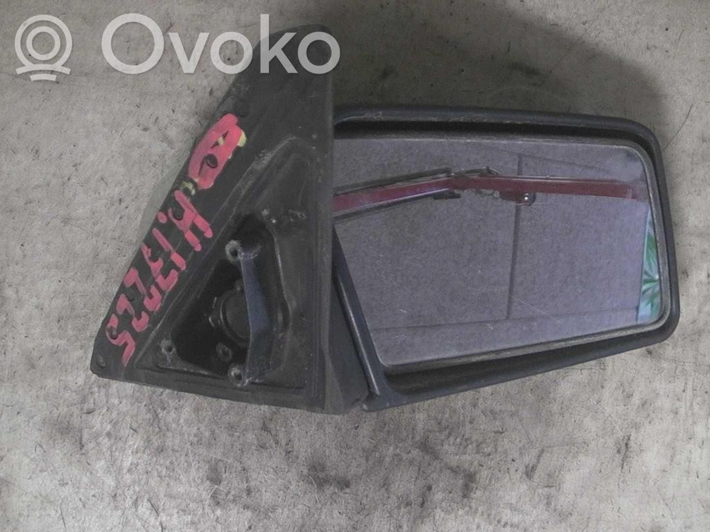 Toyota Corolla E80 Veidrodėlio dalys 