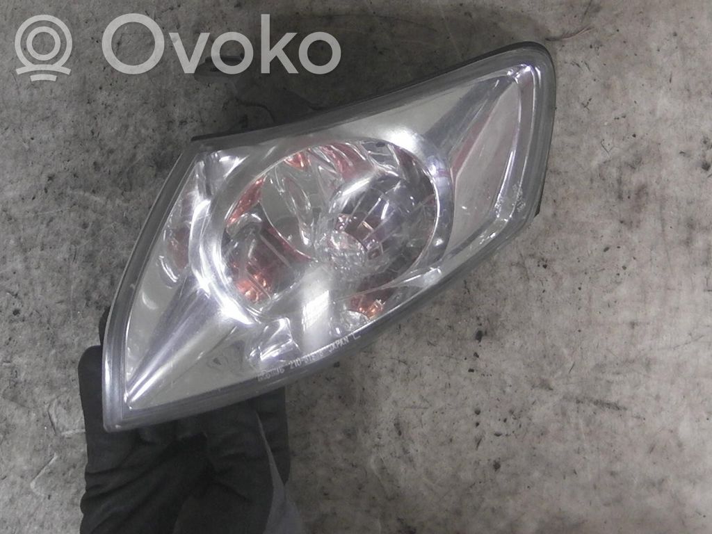 Mazda 626 Etusuuntavilkku 