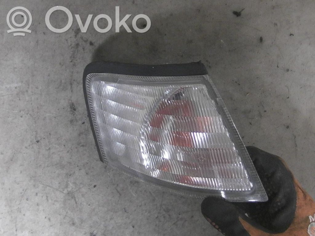 Nissan Primera Priekinis posūkio žibintas 