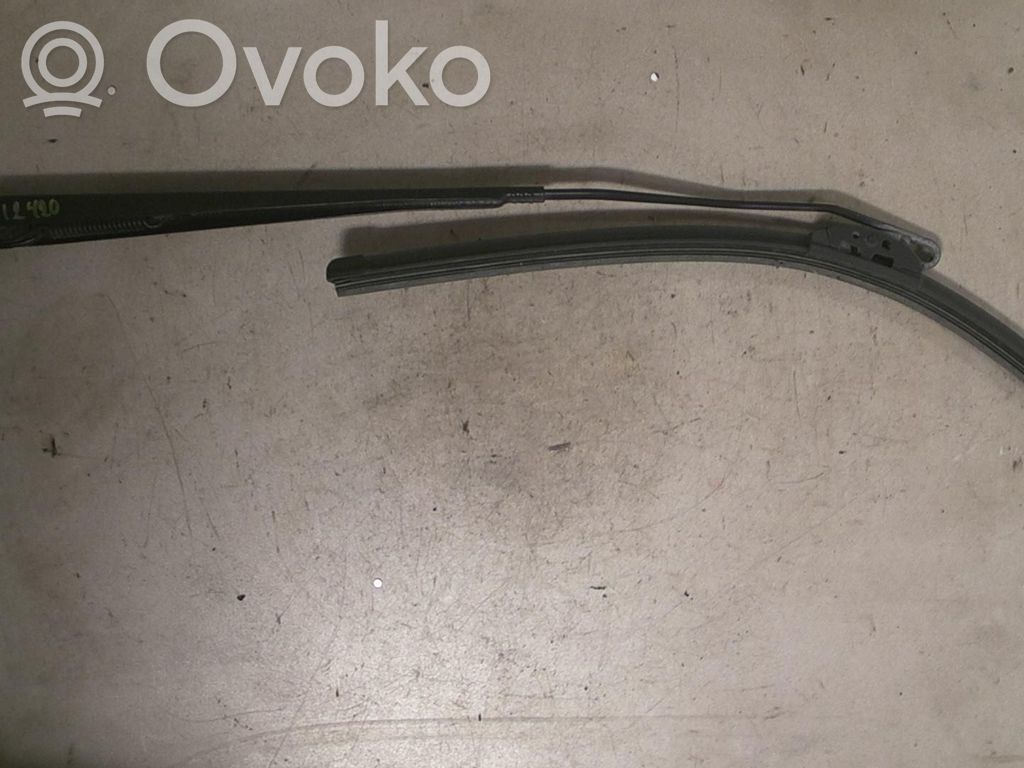 Citroen Xsara Picasso Brazo del limpiaparabrisas delantero 