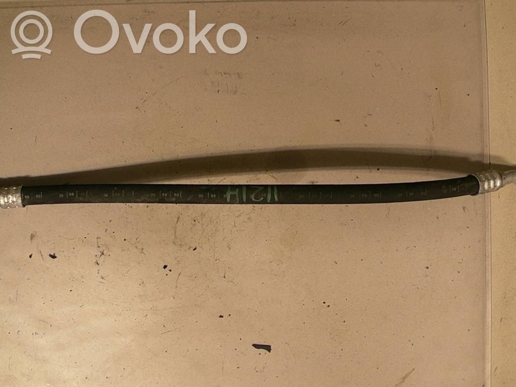 Volkswagen Golf IV Wąż / Przewód klimatyzacji A/C 