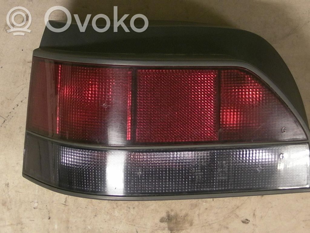 Lámpara de faros/luces traseros