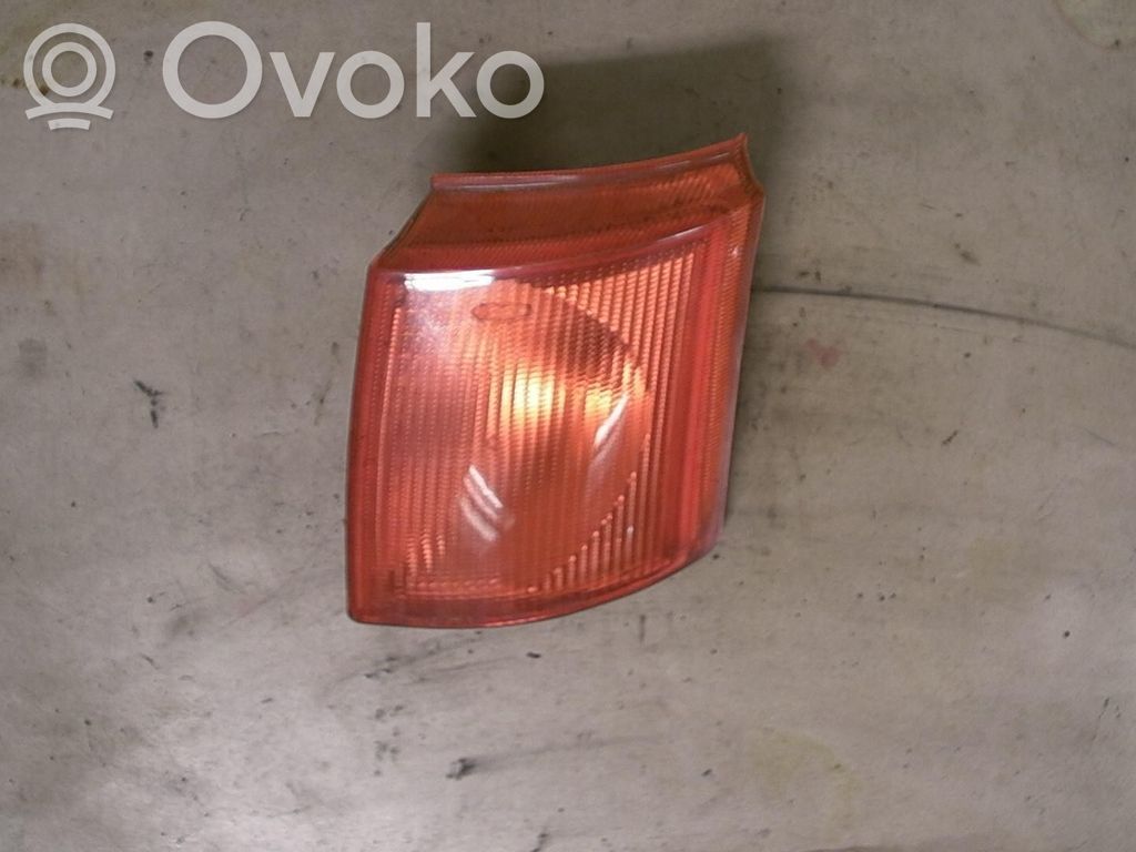 Front indicator light   GULSEFOTO
