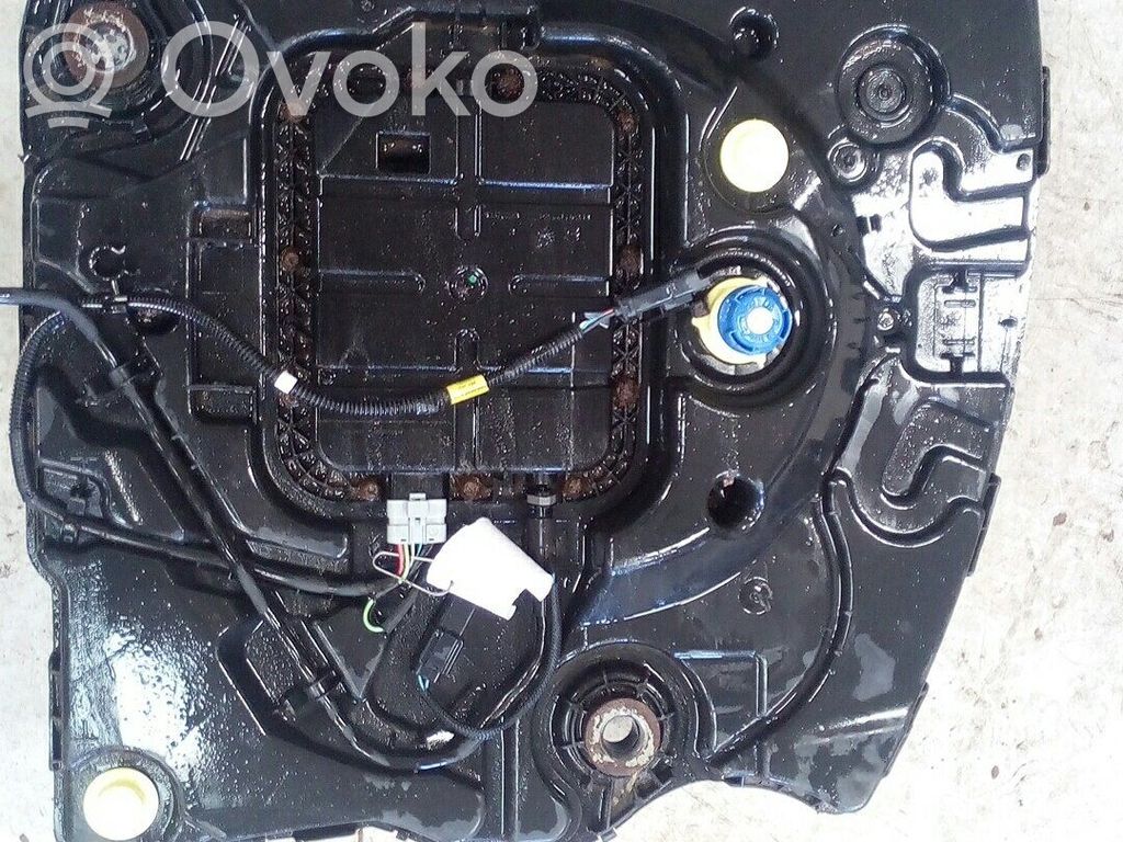 Mercedes-Benz ML W166 Zbiornik płynu AdBlue 