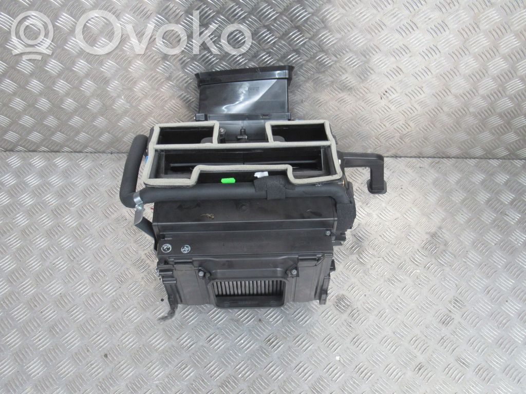Audi R8 42 Mazais radiators 