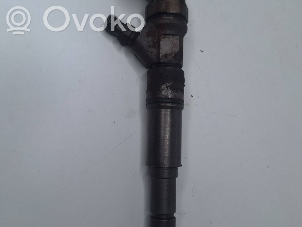 Inyector de combustible   7794652