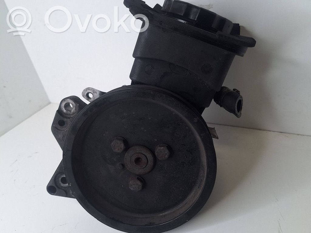 BMW 7 E65 E66 Power steering pump 