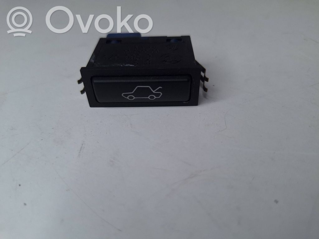 Tailgate opening switch   030525,8365579,45970
