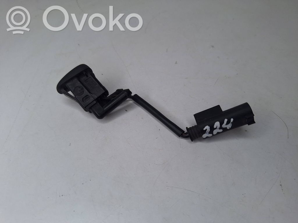 BMW 5 E39 Buse de lave-glace 