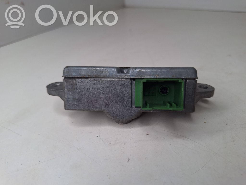 Turvatyynyn ohjainlaite/moduuli   6920477,30692047701D,5WK43011