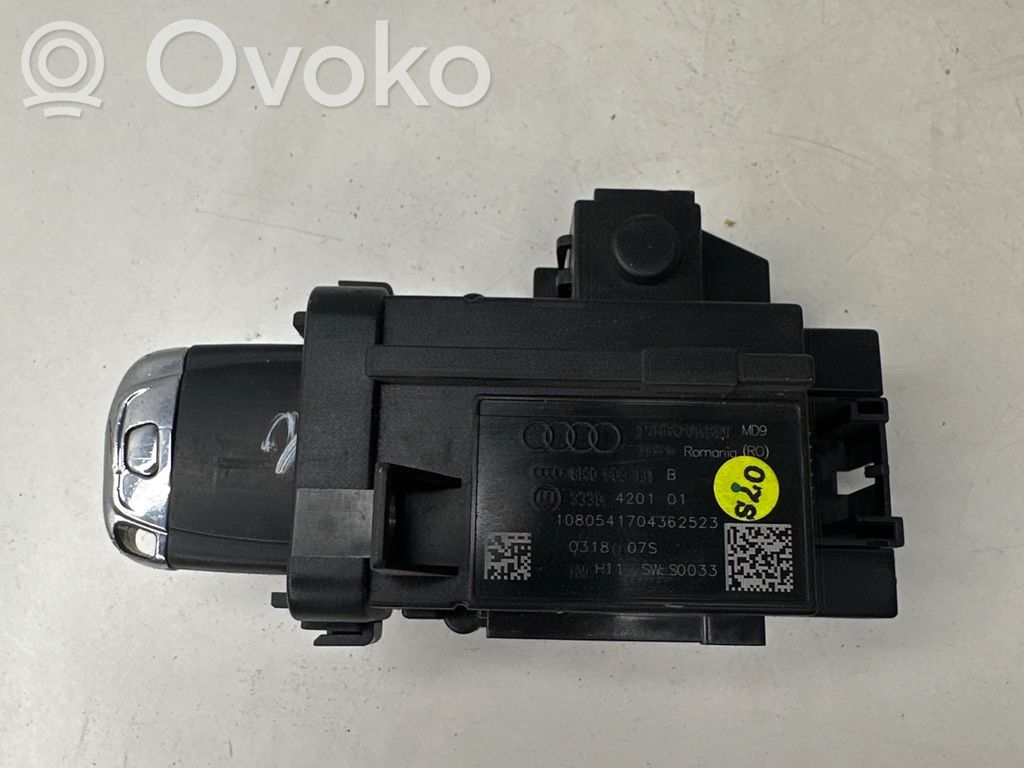 Audi A4 S4 B8 8K Virtalukko 