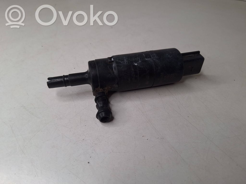 Windscreen/windshield washer pump   20180320