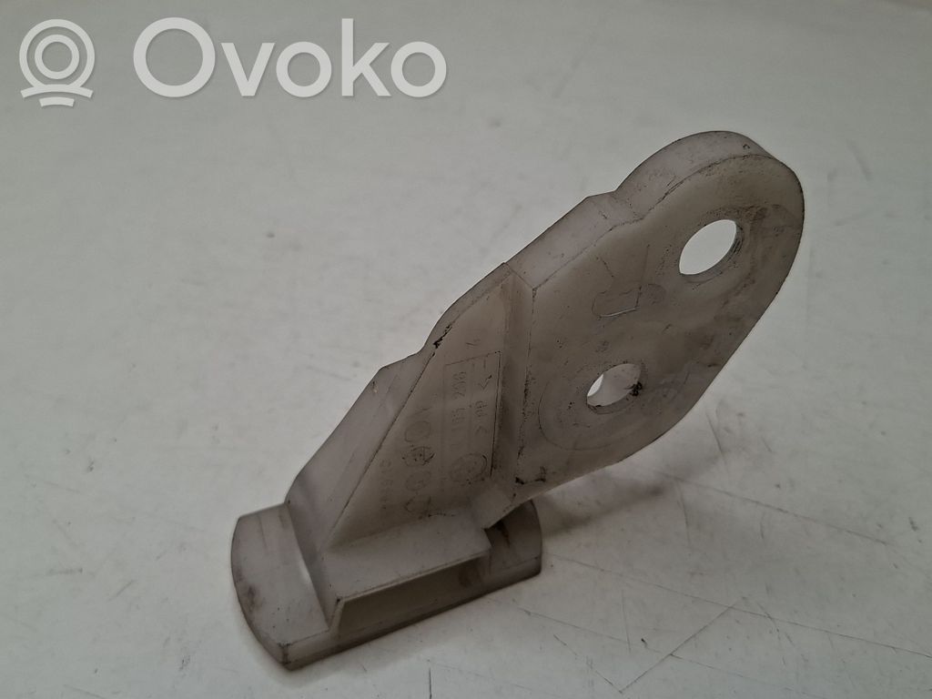Front bumper mounting bracket   8195296,55098910