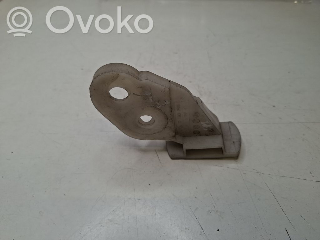 Soporte del parachoques delantero   8195295