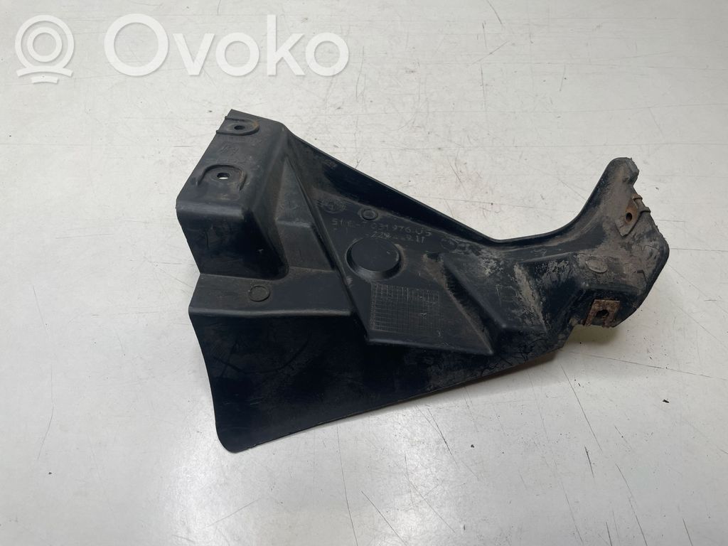 BMW 3 E90 E91 Rear bumper mounting bracket 