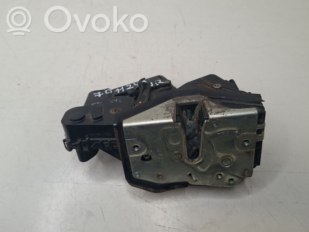 Front door lock   7011241