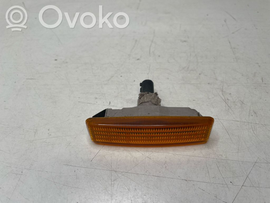 BMW 5 E39 Front fender indicator light 