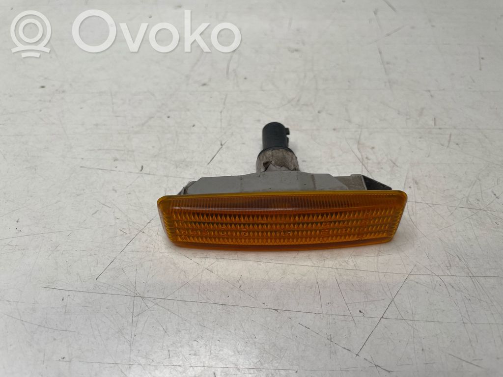 BMW 5 E39 Front fender indicator light 