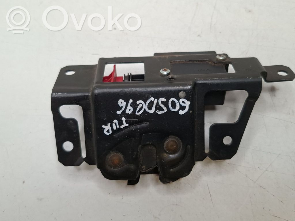 Tailgate/trunk/boot lock/catch/latch   7026192