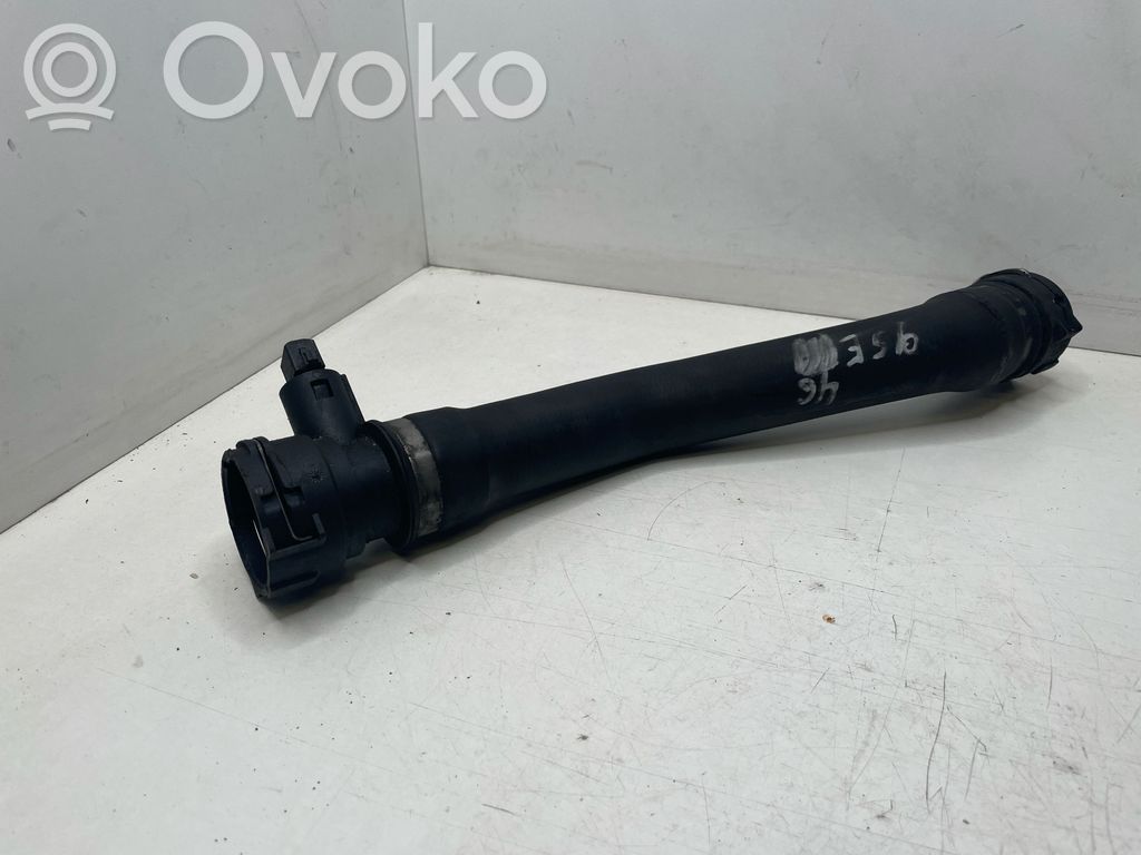 BMW 3 E46 Engine coolant pipe/hose 
