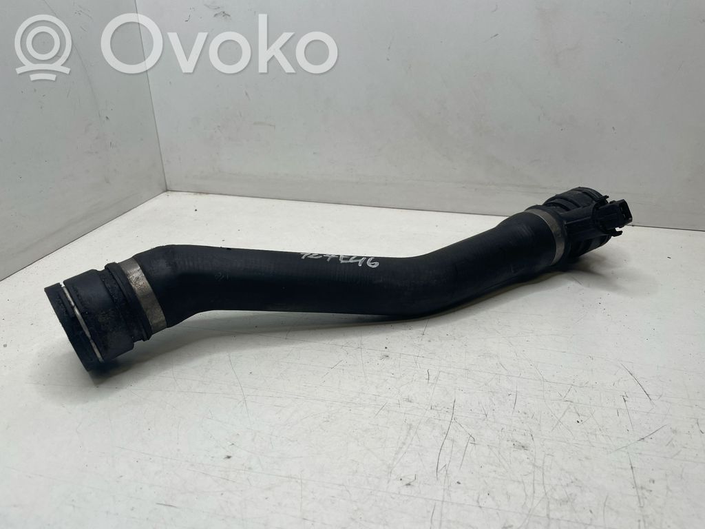BMW 3 E46 Engine coolant pipe/hose 