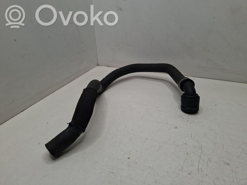 BMW 3 E92 E93 Engine coolant pipe/hose 