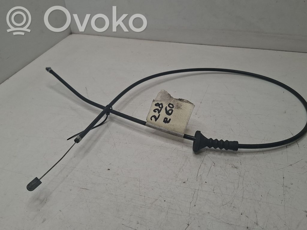Troselis variklio dangčio spynos   7008760
