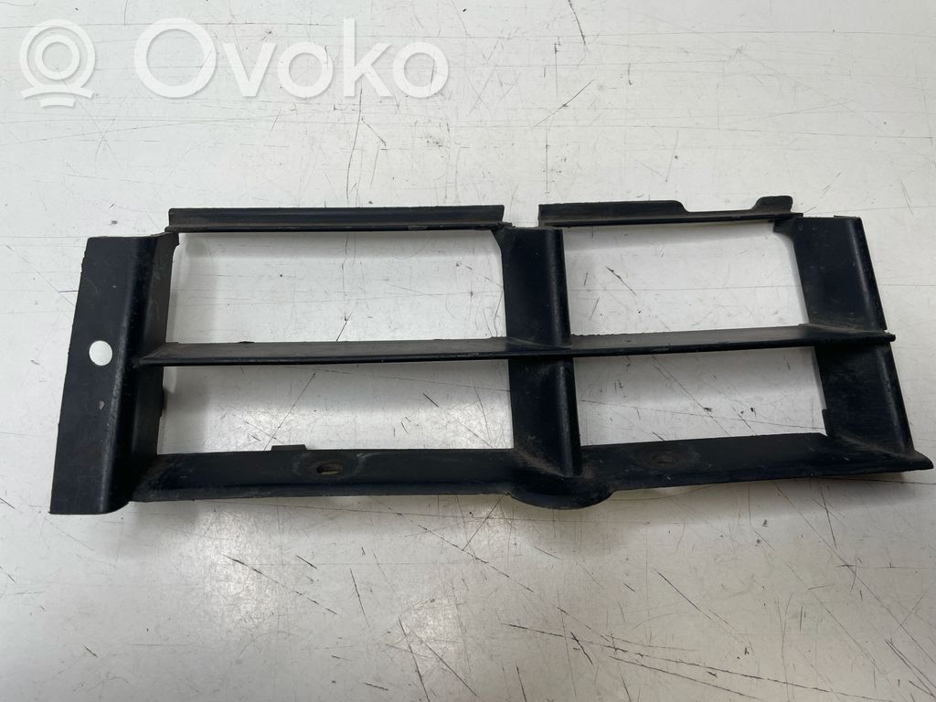 BMW 5 E39 Front bumper lower grill 