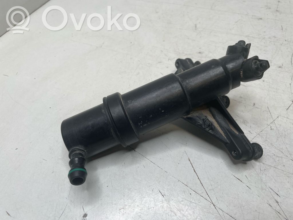 BMW 5 E60 E61 Headlight washer spray nozzle 