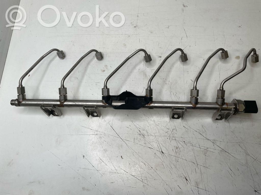 Fuel main line pipe   4549612