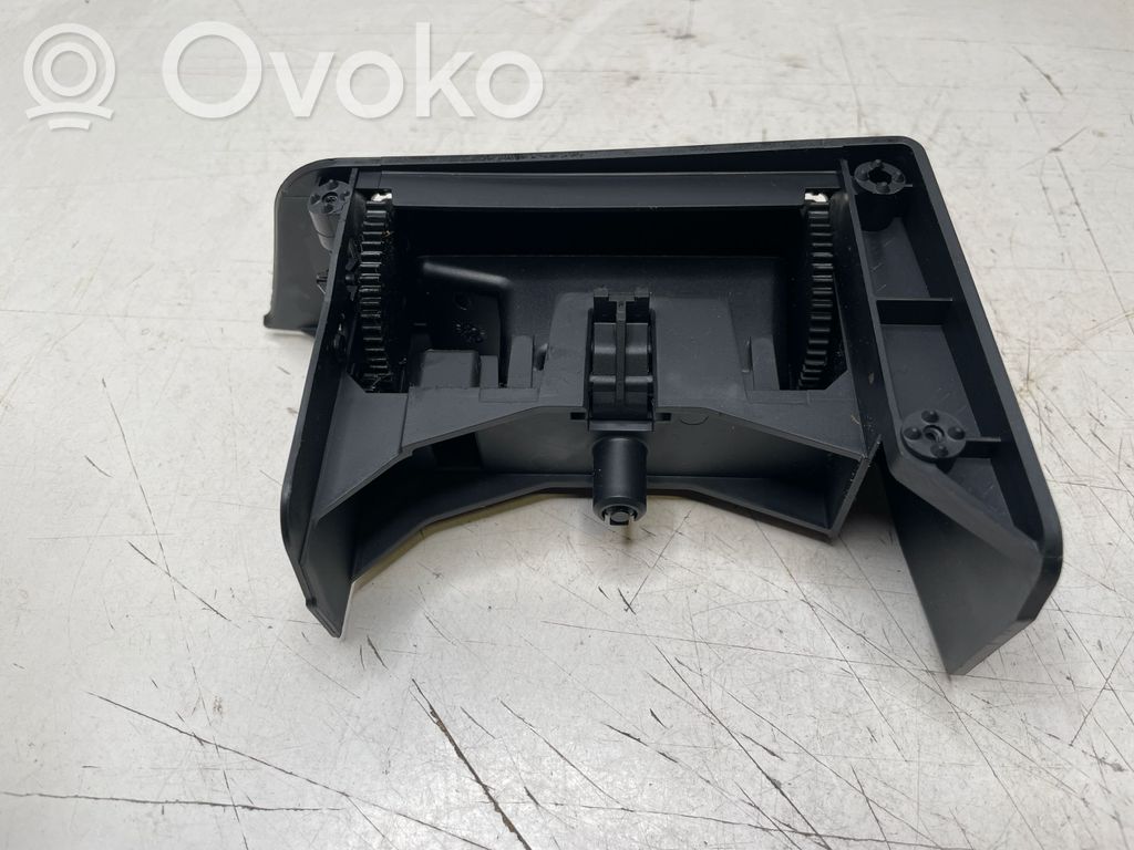 BMW 5 E60 E61 Durvis pelnutrauks 