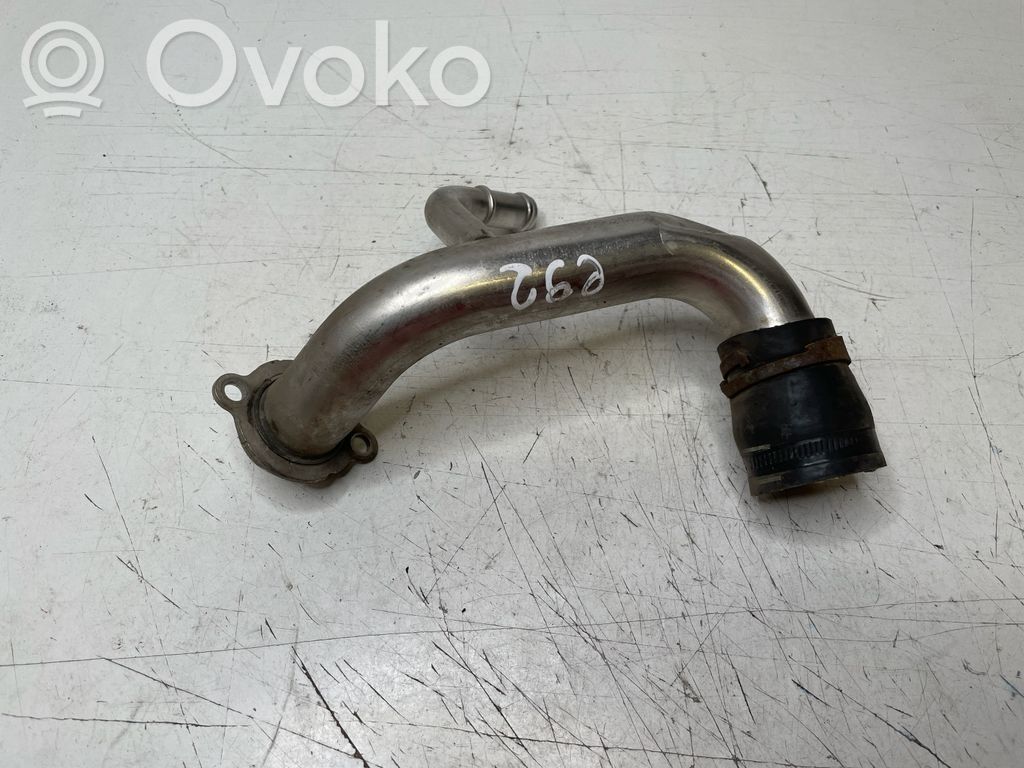BMW 3 E92 E93 Caurulīte (-es) / šļūtene (-es) 