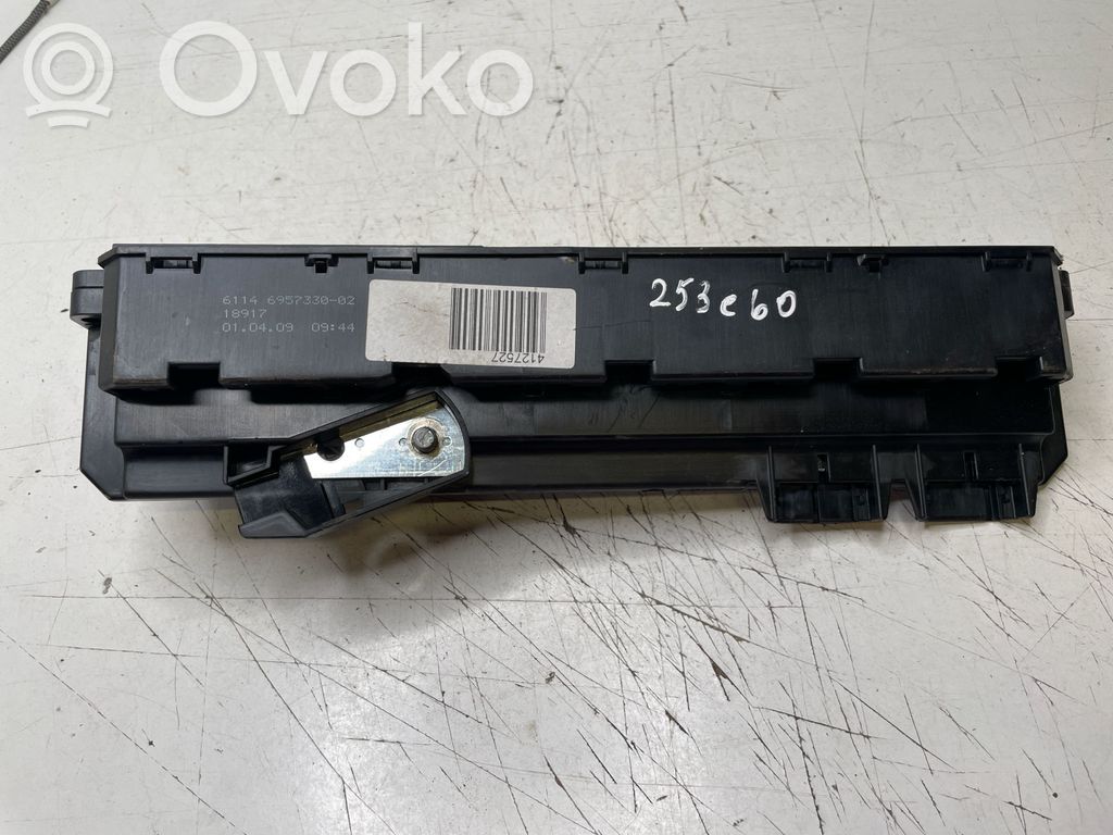 Drošinātāju bloks   6957330,18917,09144