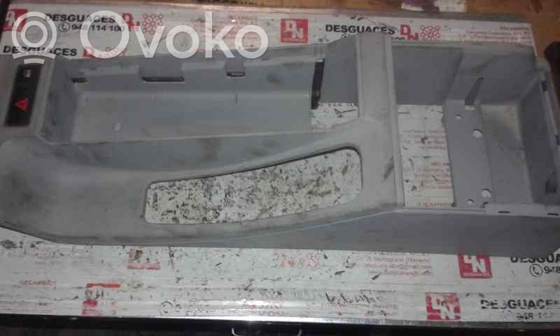 Reposabrazos   51168213680