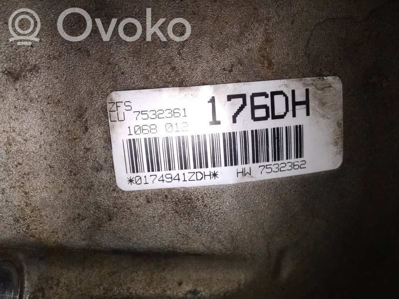 Manual 5 speed gearbox   176DH