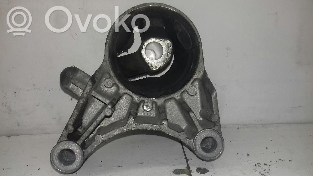 Opel Zafira B Engine mount bracket 