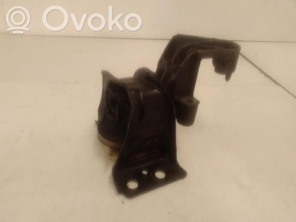 Renault Clio III Engine mount bracket 