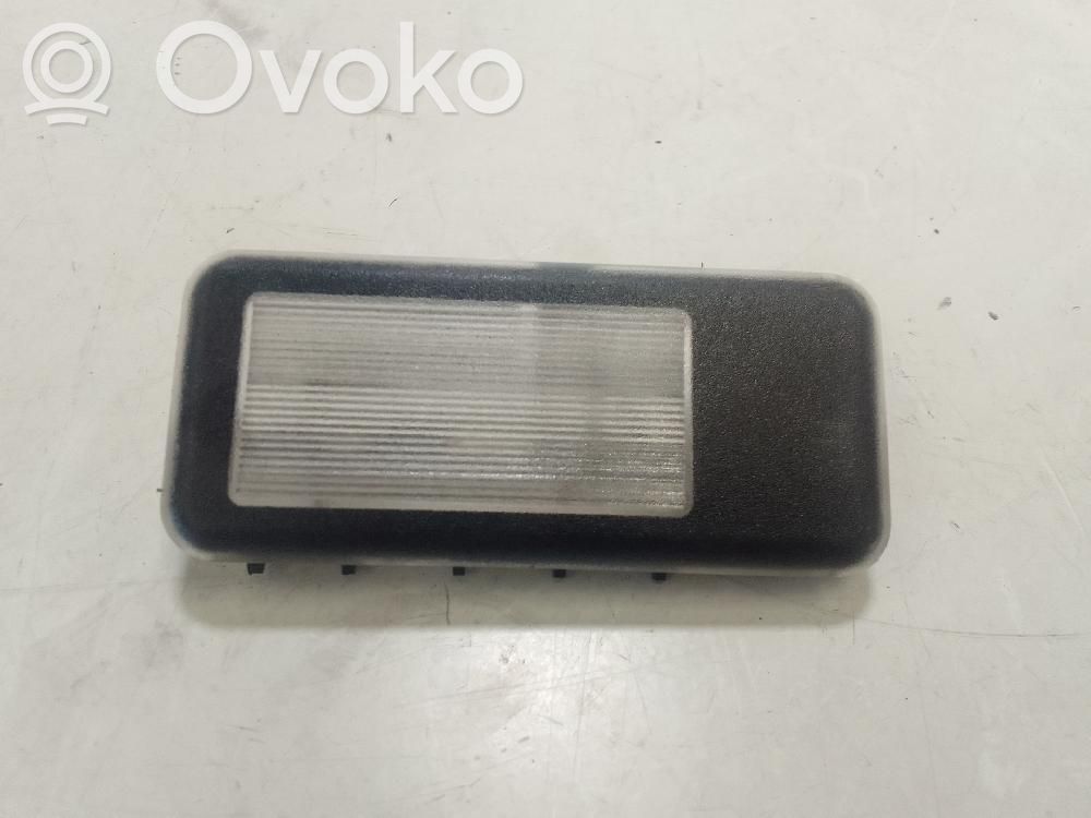 Luz del asiento delantero   140930